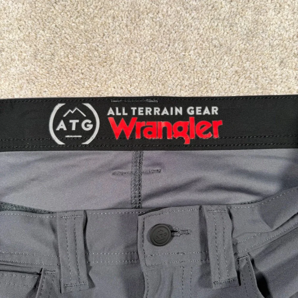 Wrangler ATG Pants Mens 32x30 Gray‎ All Terrain Gear Straight Leg Hiking Utility